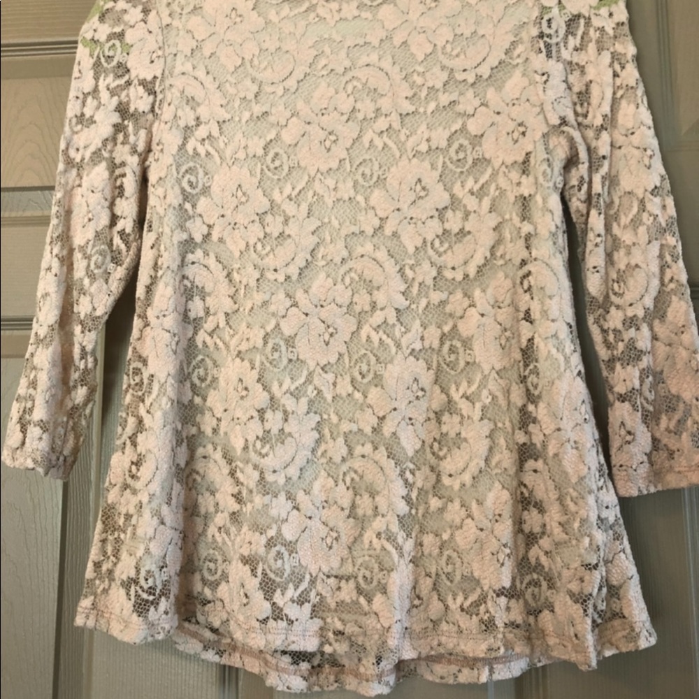 Lace top. - Picture 2 of 3